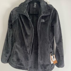 never worn black north face zip up